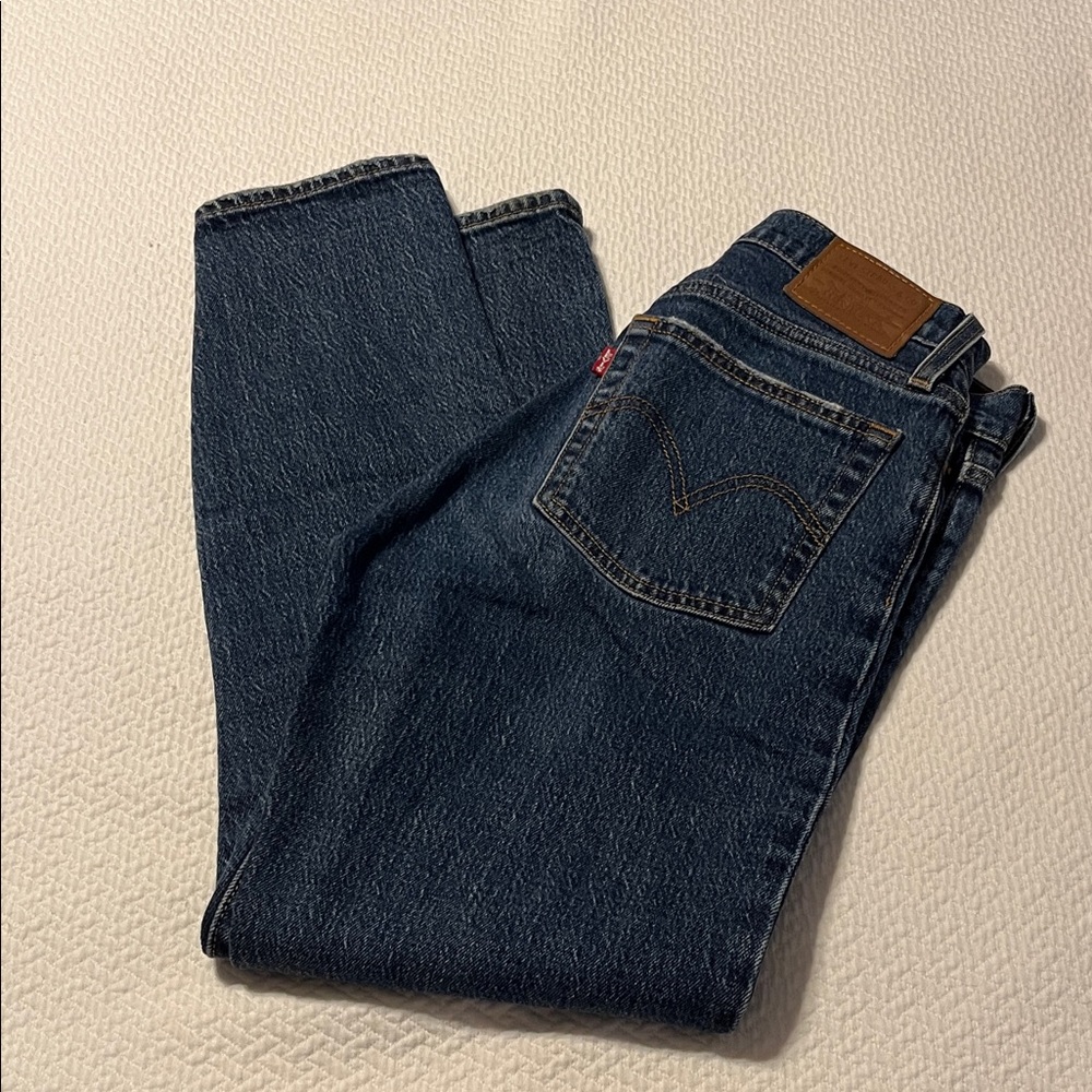 Levi’s Wedgie 25 Dark Denim Jeans